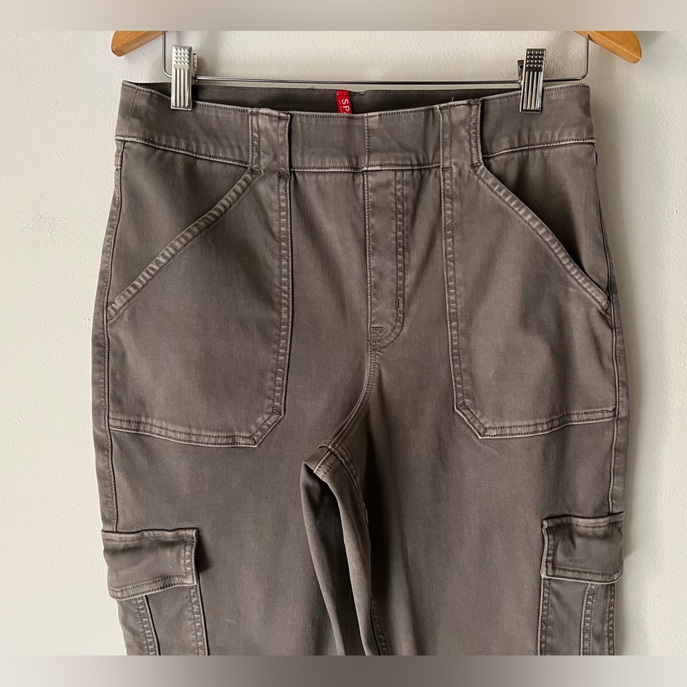 Spanx Stretch Twill Ankle Cargo Pull On Slimming Pants Sz XL in Army Green - Picture 6 of 16